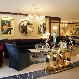 **** Hotel Grand Concerto Libanon
