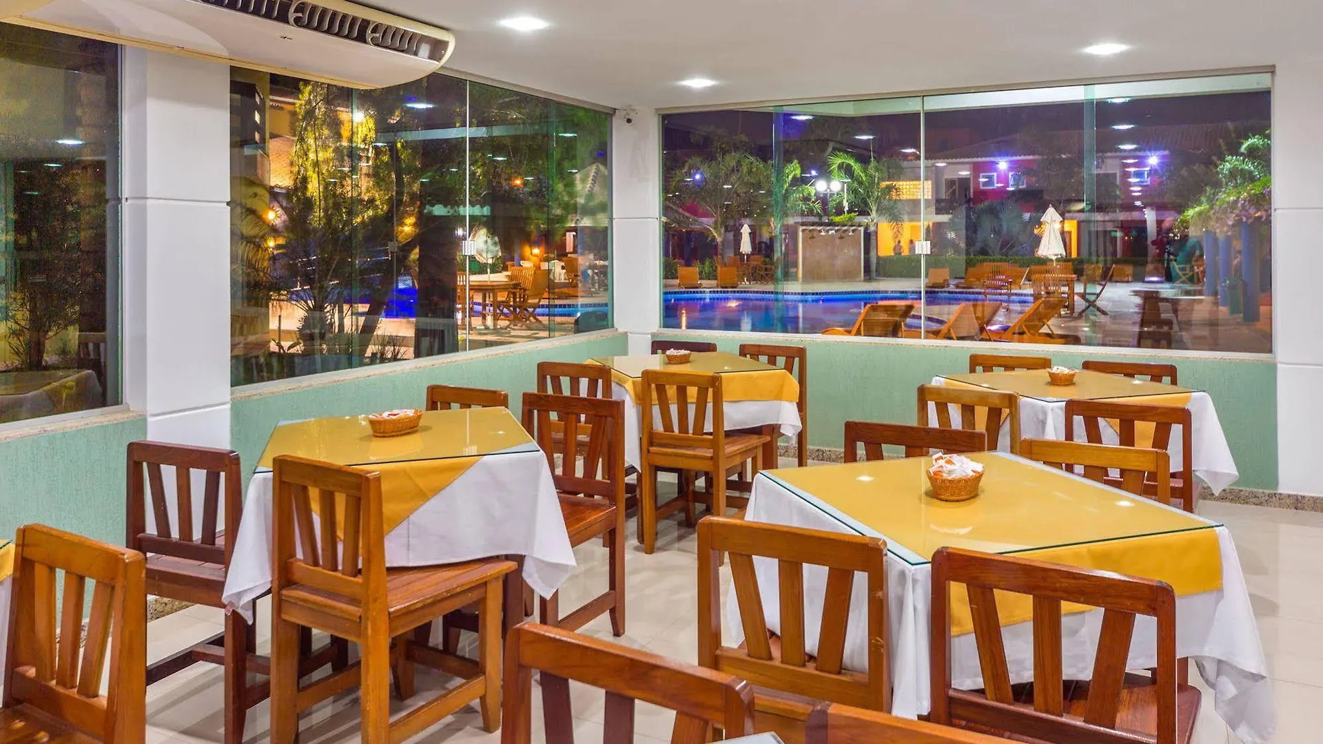 Vitoria Regia Praia Hotel