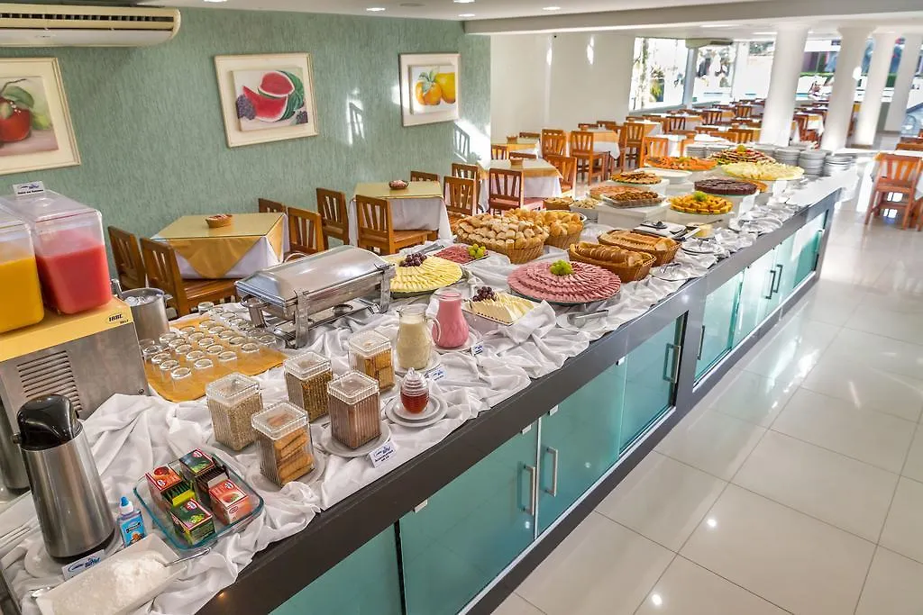 Vitoria Regia Praia Hotel